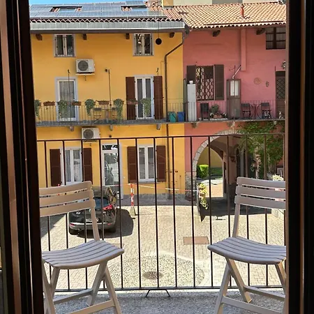 Apartment Blueberry - Historic Center Luino