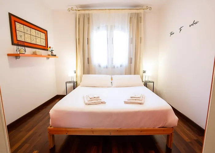 Blueberry - Historic Center Maggiore