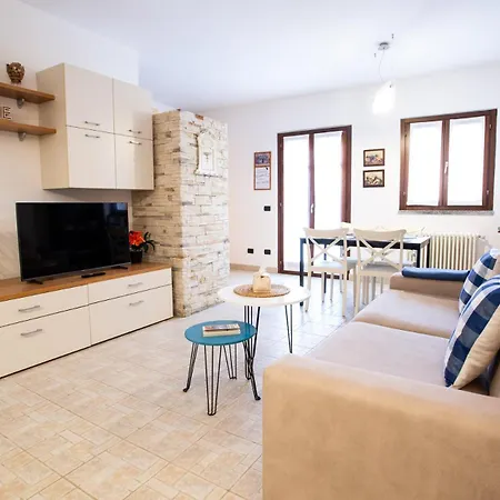 Appartement Blueberry - Historic Center Luino