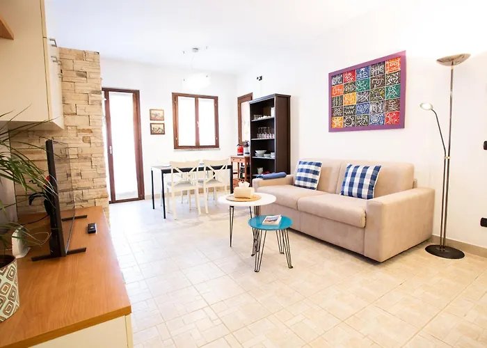 Blueberry - Historic Center *